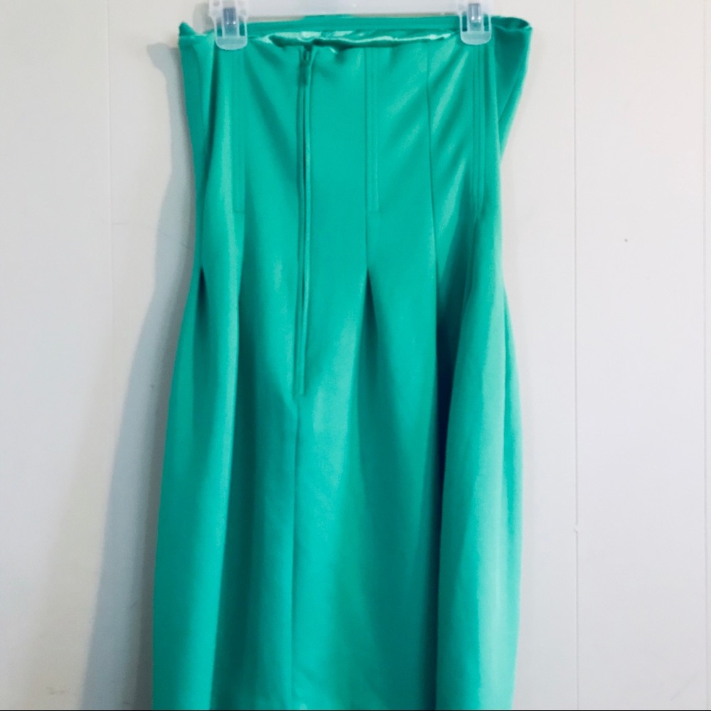 New York & Company Green Dress - Picture 2 of 7